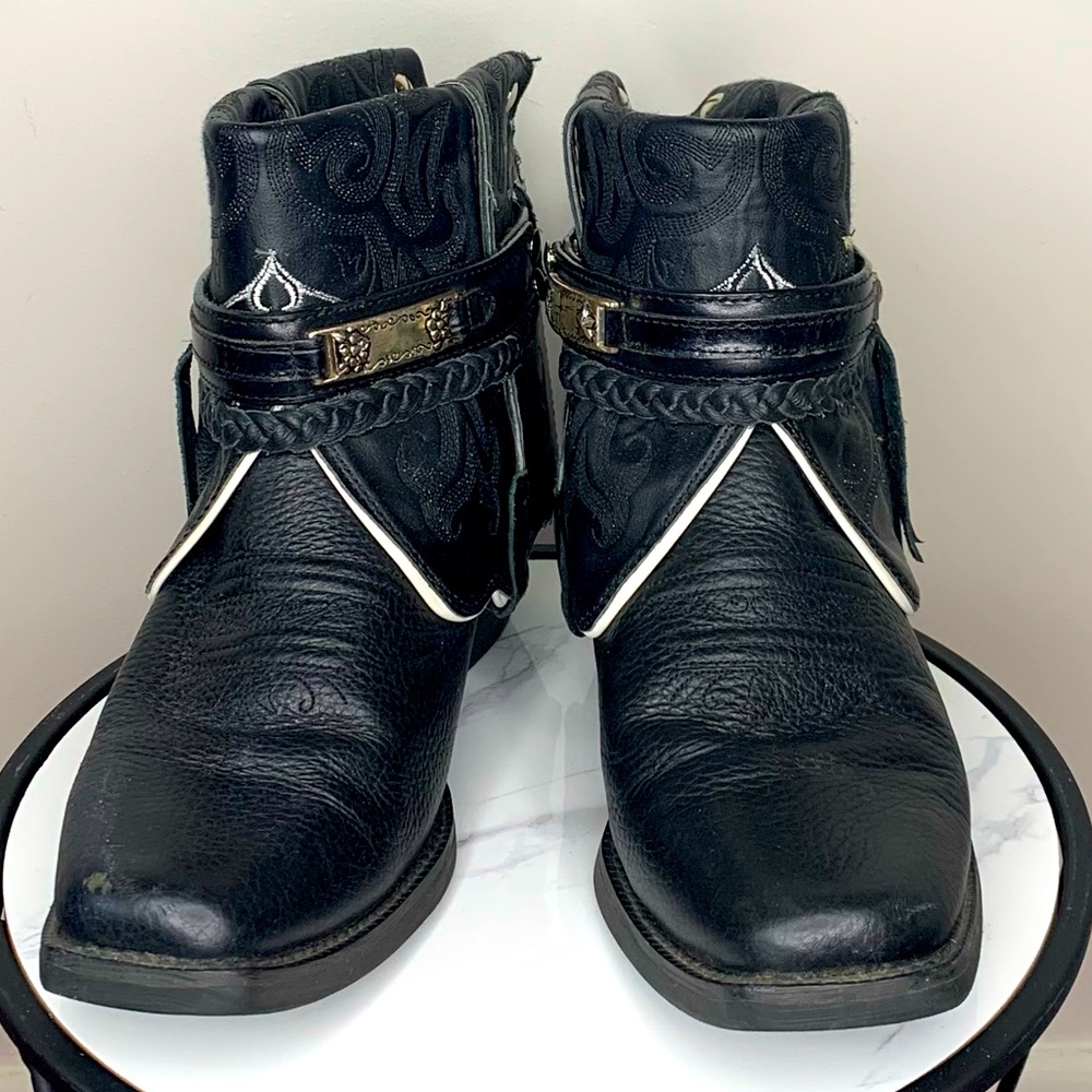 Canty boots
